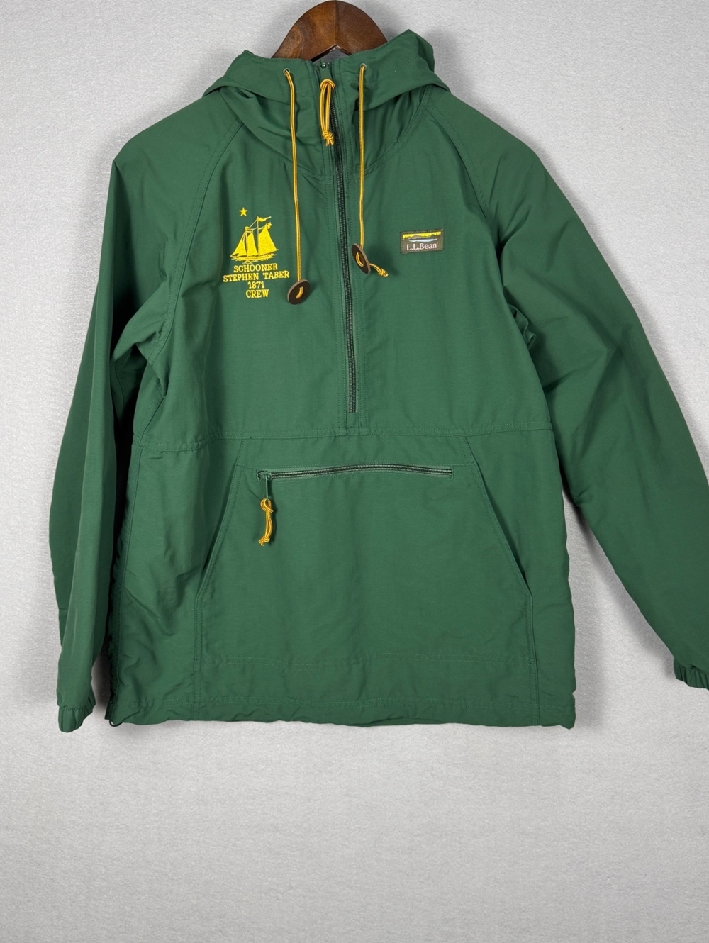 L.L.Bean Women's S Mountain Classic Anorak Green Hooded